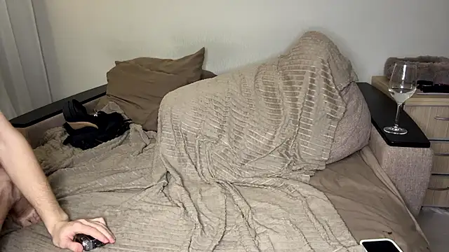 wettingcouple live sex cam