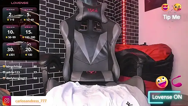 Lil_Curved live sex cam