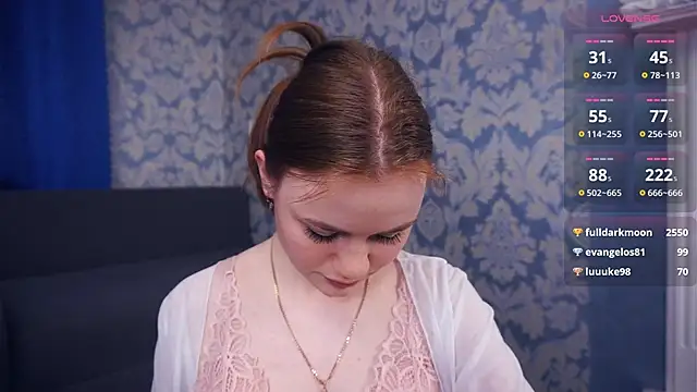 KarlynGow live sex cam