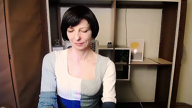 _AngeliaFlow_ live sex cam