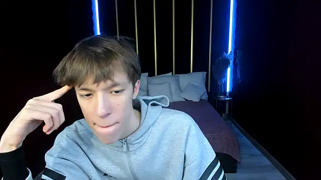 MarkBranston live sex cam