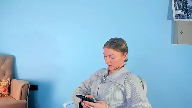 OletaKannan's cam snapshot