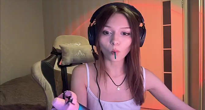 MilaMiuu's cam snapshot