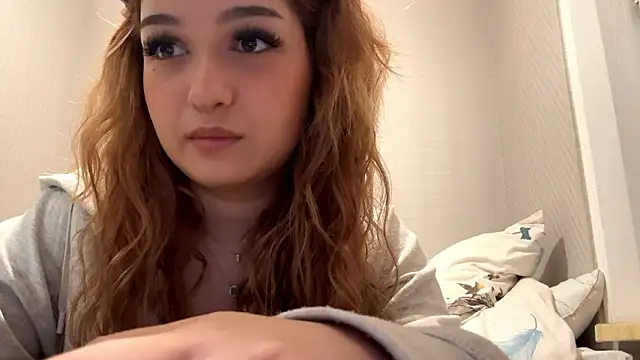 SaraHayley's cam snapshot