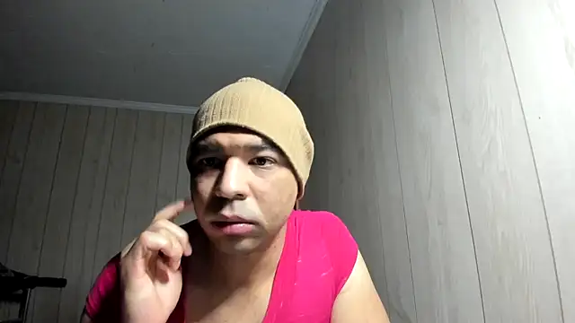 NaturalBeautyQueen live sex cam