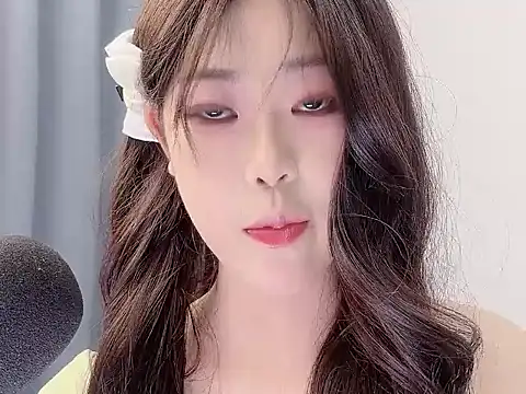 smalldaisy's cam snapshot