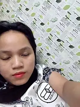 BabySweet-18's cam snapshot