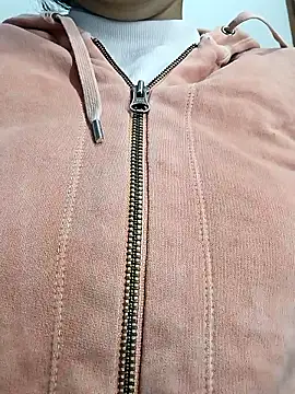 PUNAM456's cam snapshot