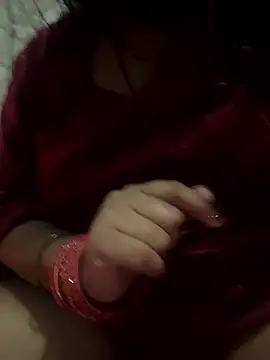 desi_maira's cam snapshot