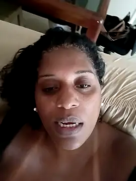 Maliaebonyfetish's cam snapshot