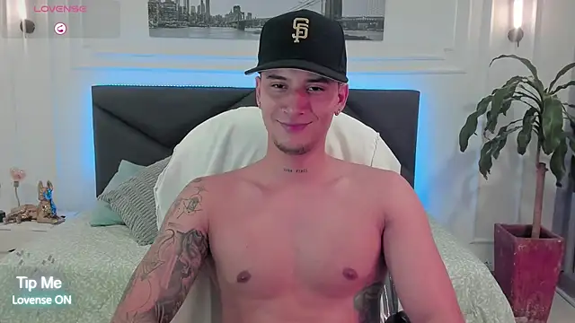 Damian23__ live sex cam