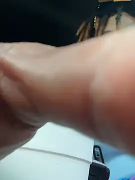 BigMfLuther live sex cam