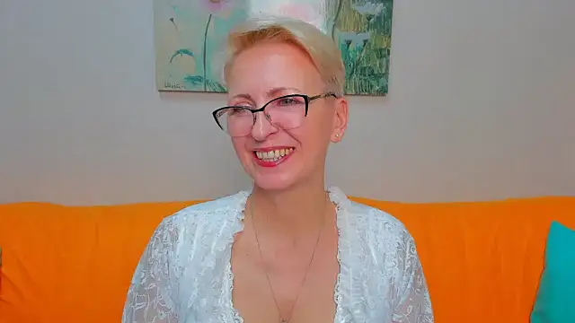 iamyourdream89's cam snapshot