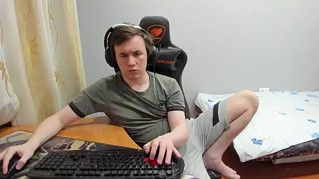 iliaskrislove live sex cam