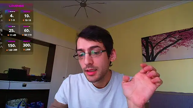 HungEddy live sex cam