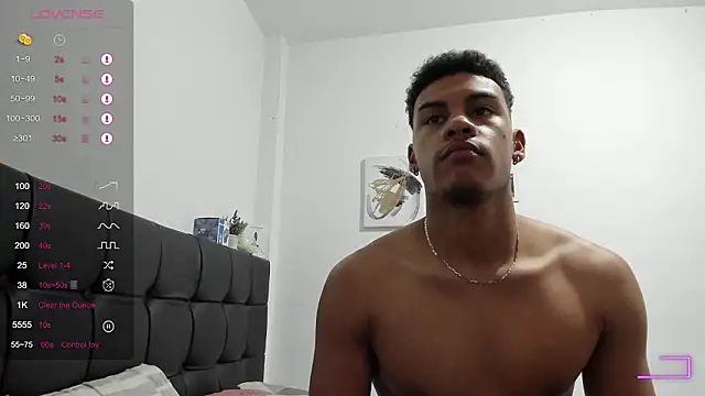 RoddyRich11 live sex cam