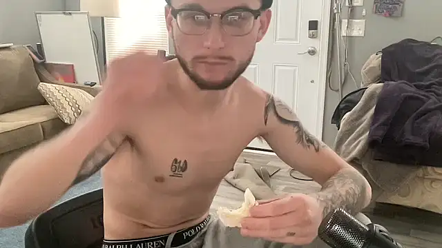 hungkubenski's cam snapshot