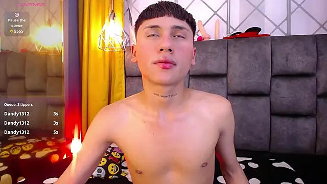 Maik_Russo live sex cam