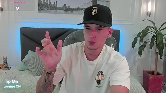 Damian23__ live sex cam