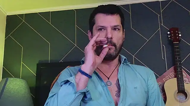 ChrisKox's cam snapshot