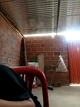 triana-hot18's cam snapshot