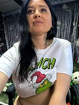 KikiXRed live sex cam