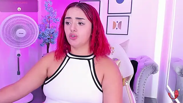 Miiia_rousse's cam snapshot