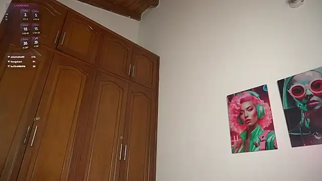 pocahotass_11's cam snapshot