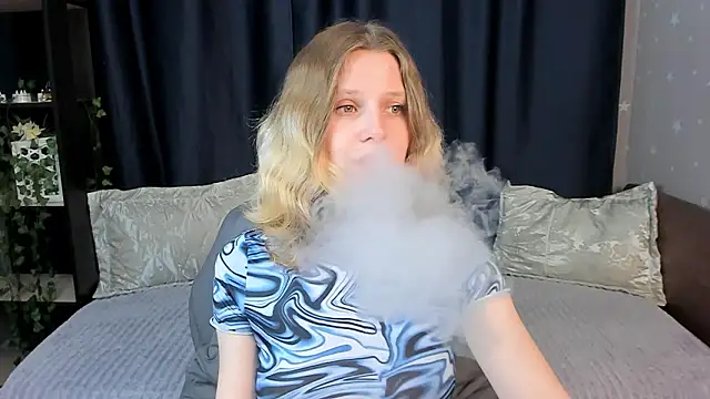 _Velvet_peach_'s cam snapshot