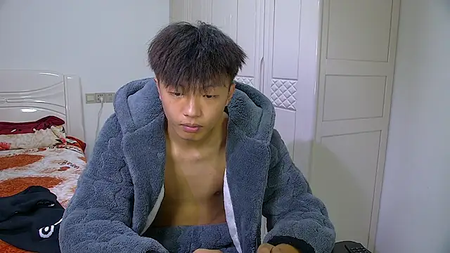 Chocolates-001 live sex cam