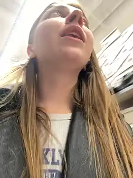 Sunny___Bunny's cam snapshot