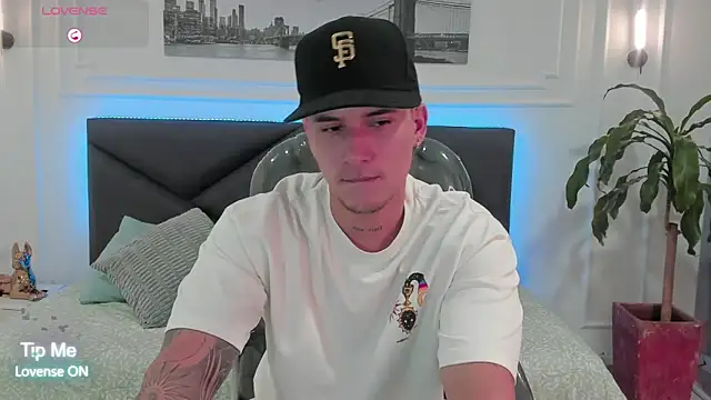 Damian23__ live sex cam