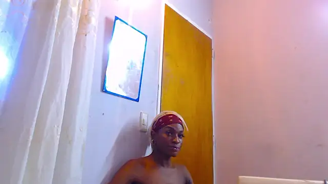 TheXEbonyxxx live sex cam