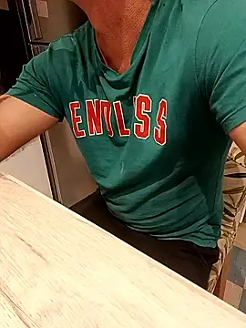 Dam70's cam snapshot