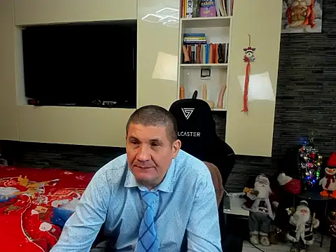 SpartacusDaddy48's cam snapshot