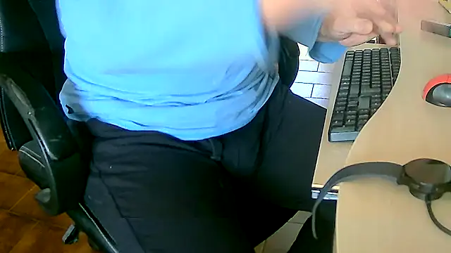 tobikoyuzu's cam snapshot