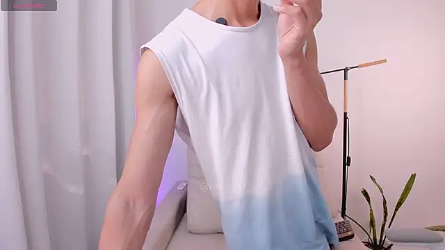 kim_lian21 live sex cam