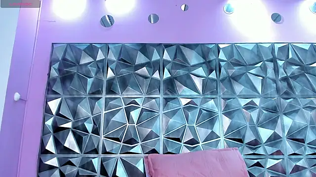 AmberJoyMilf's cam snapshot