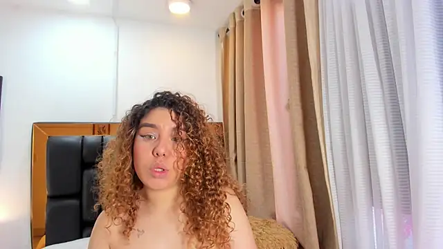 AllisonAdams_'s cam snapshot