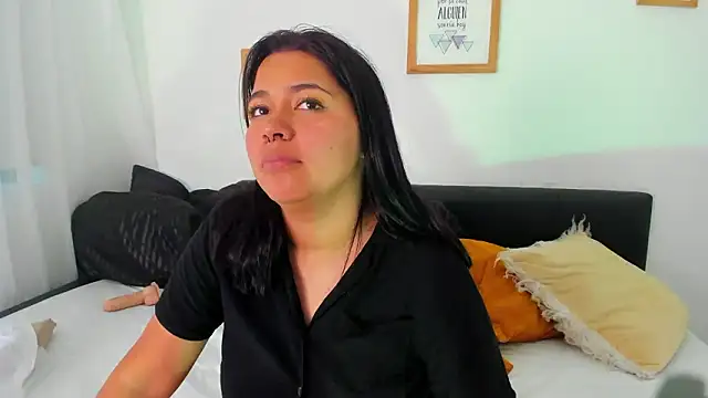 tamaraspencer_'s cam snapshot