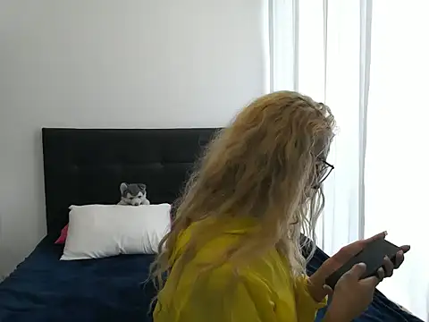 july_fucha's cam snapshot