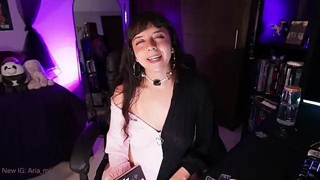 AriaMoonLight live sex cam