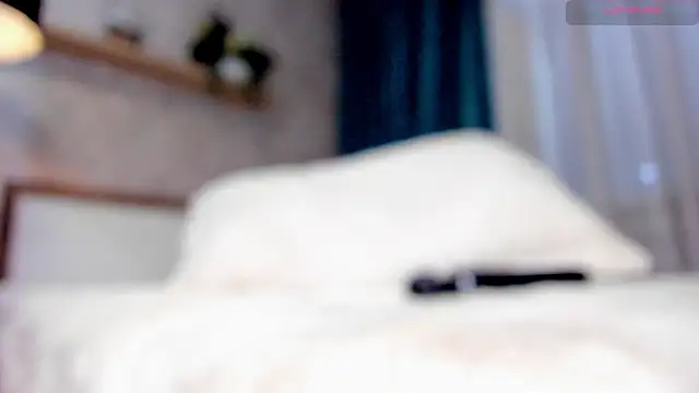 yourbabymary live sex cam