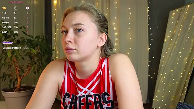 christie_luv's cam snapshot