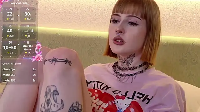 MilkMeSoftly's cam snapshot