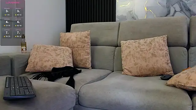 zoevg's cam snapshot