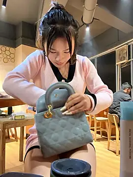 ChuChu1991 live sex cam