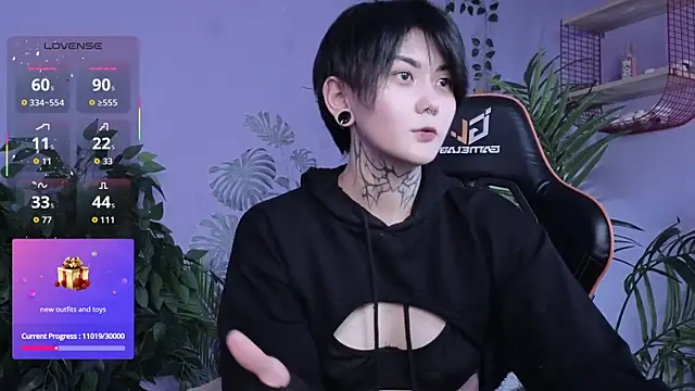 Ravens_Nest live sex cam