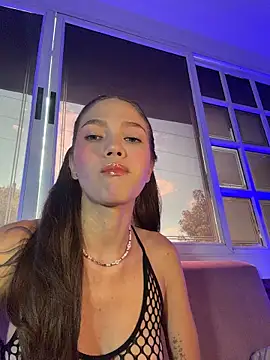 EmmaJhoons's cam snapshot