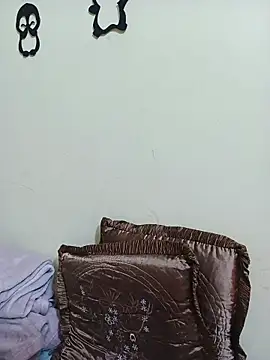 Kavya_Baby's cam snapshot